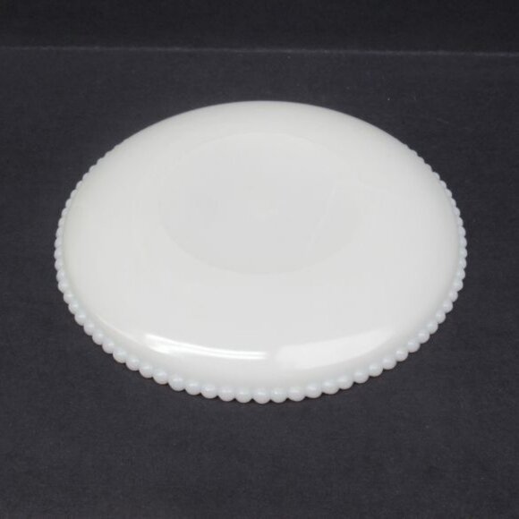 Westmoreland Milk Glass BEADED EDGE 7 1/4 Inch Hand Painted Pear Plate - Picture 4 of 4